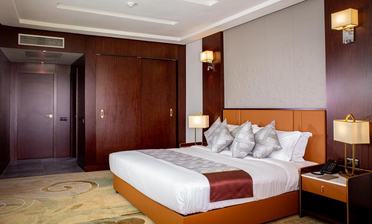Waves Aqua Resort Кенитра Екстериор снимка A bedroom at the hotel