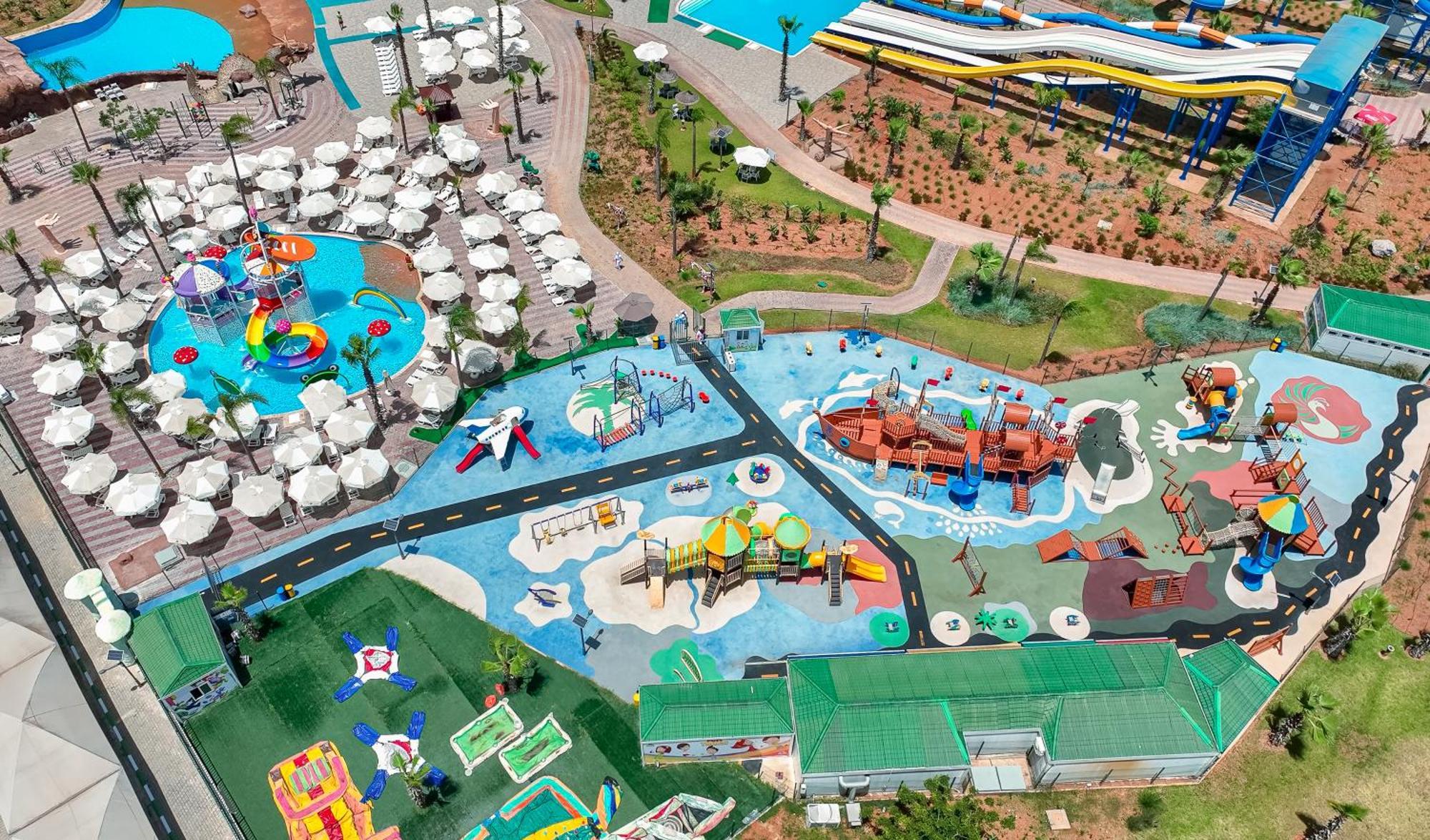 Waves Aqua Resort Кенитра Екстериор снимка Aerial view of the park