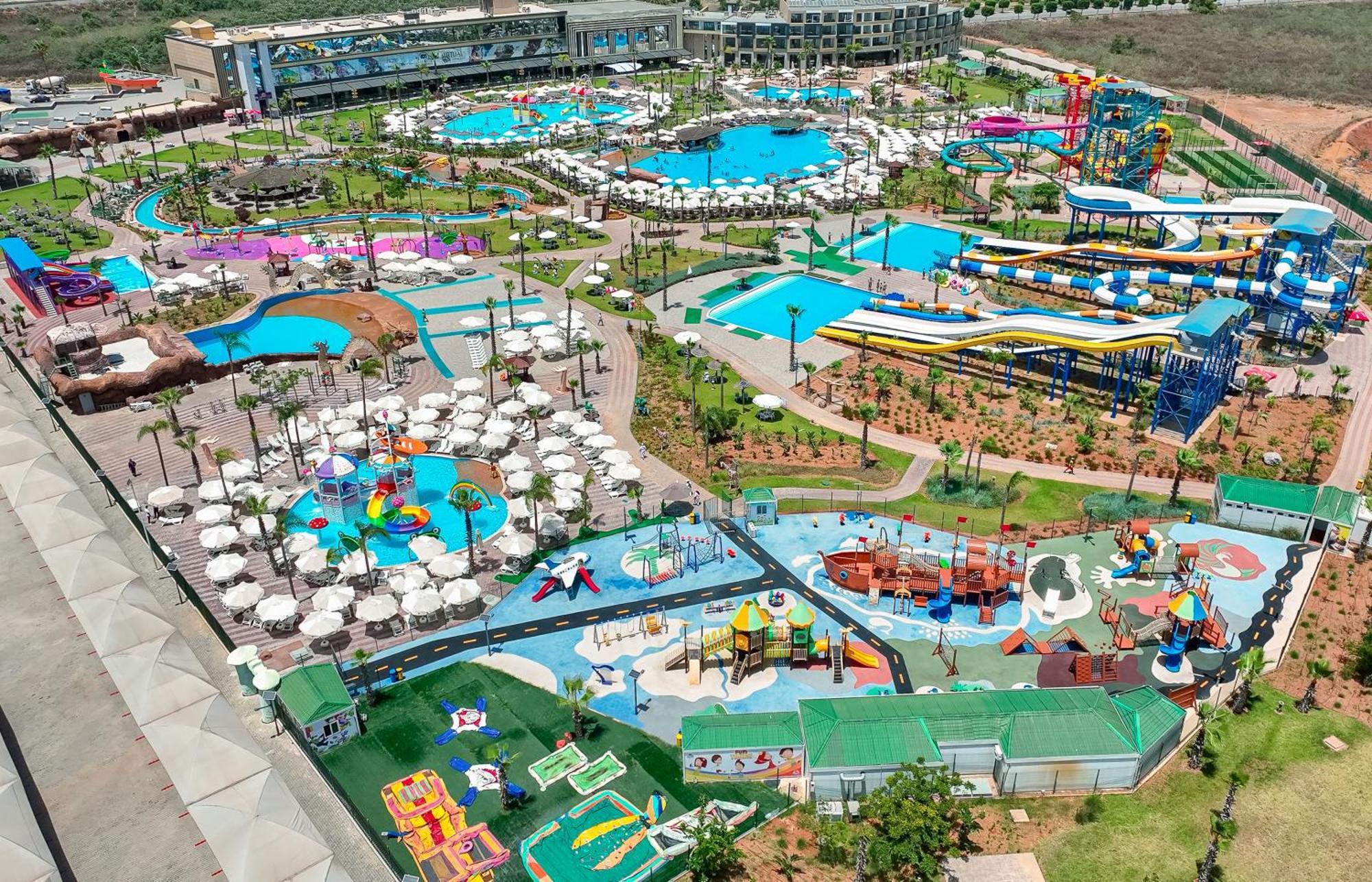 Waves Aqua Resort Кенитра Екстериор снимка Aerial view of the park